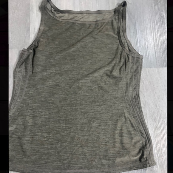 LuluLemon Tank - Picture 1 of 6